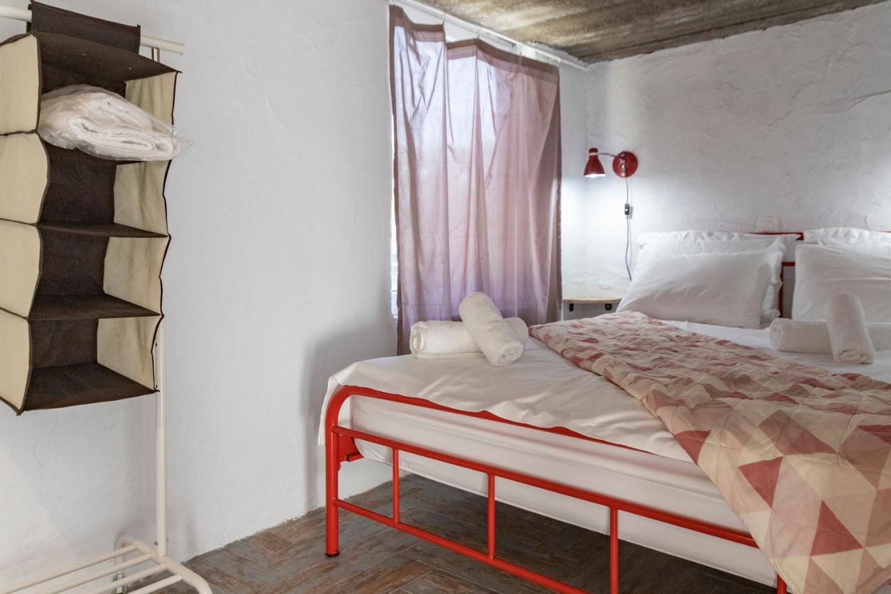 Olive View Loft Holiday home Dikella